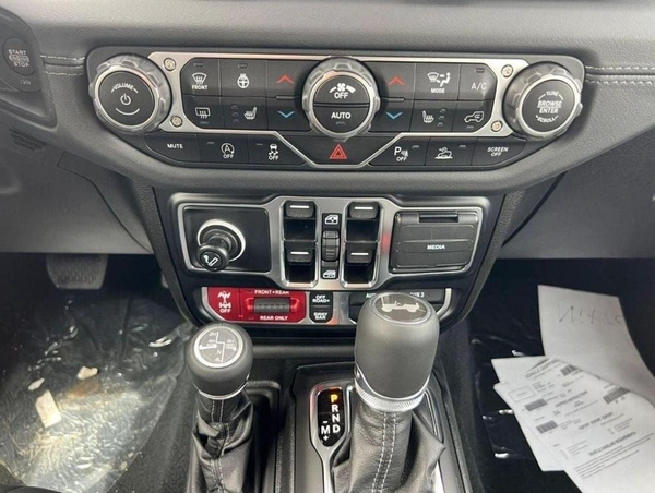 Jeep Wrangler Unlimited RUBICON EXPORT PRICE  - JEEP WRANGLER 3.6L v6