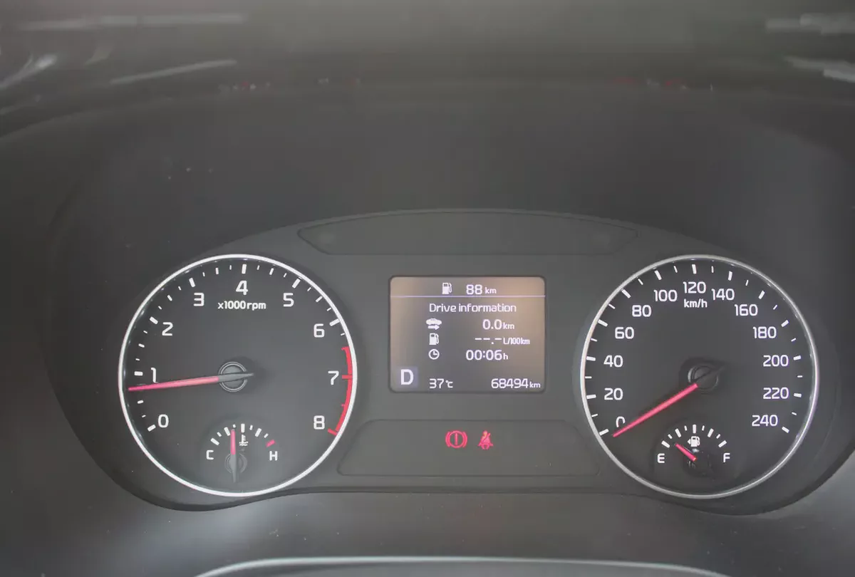 2023 Kia Seltos EX GCC Specs - Pristine Condition-9-9