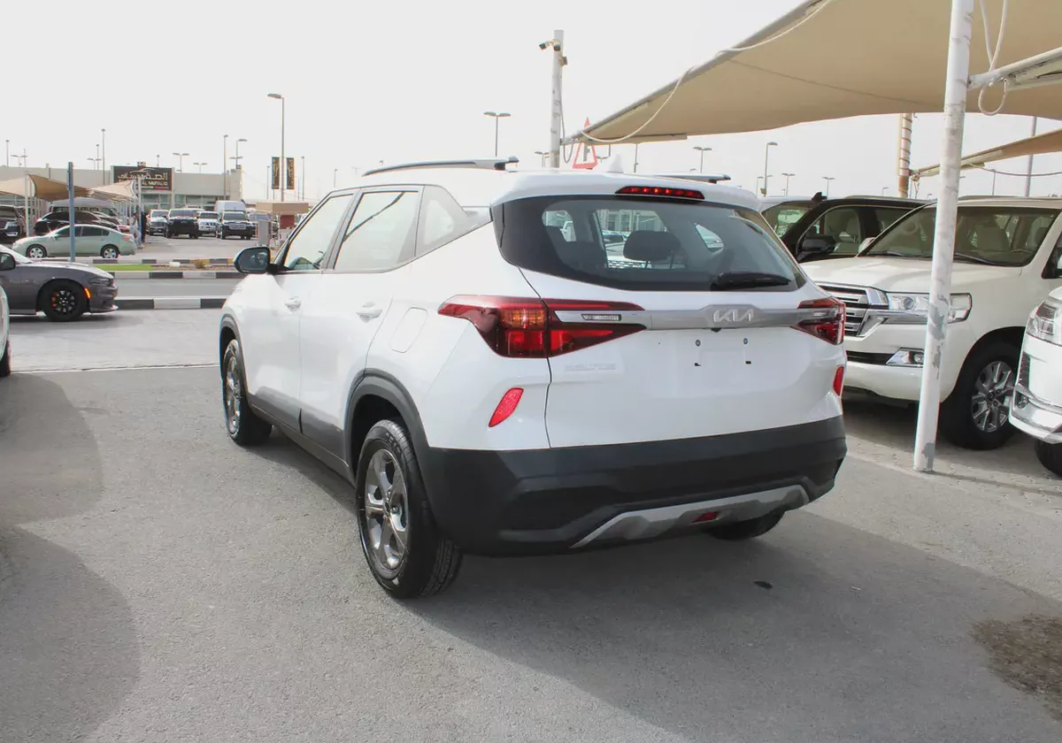2023 Kia Seltos EX GCC Specs - Pristine Condition-3-3