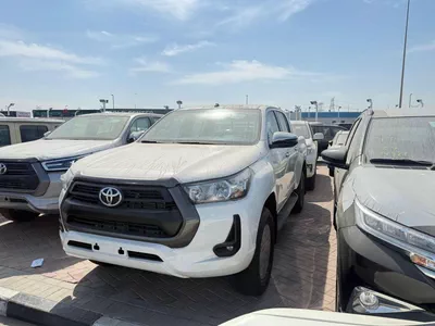 Toyota Hilux HILUX 2.4L MT P. WINDO 2026-1