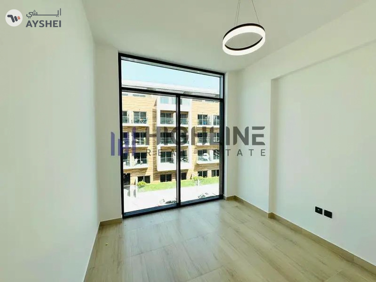 Prime location | Kitchen Equipped | Brand New-8-8