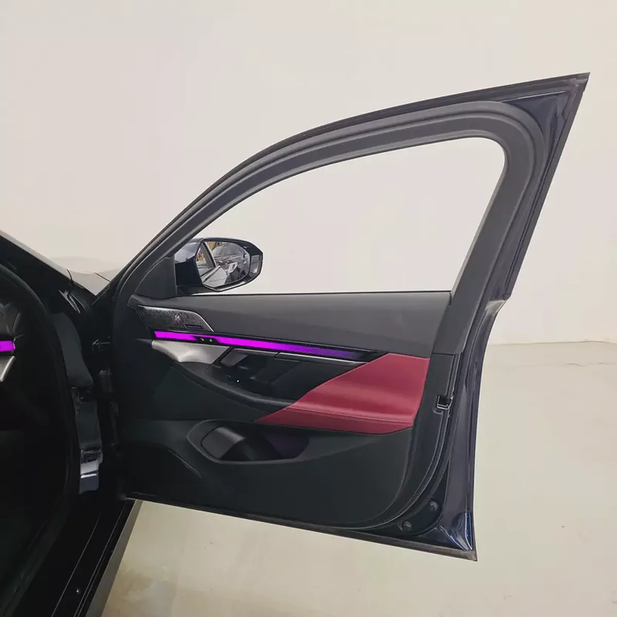 AED 3117 PM | BMW i5 EDRIVE40 MSPORT 2024 | UNDER AGENCY WARRANTY  SERVICE CONTRACT AUG 2030 |-11-11