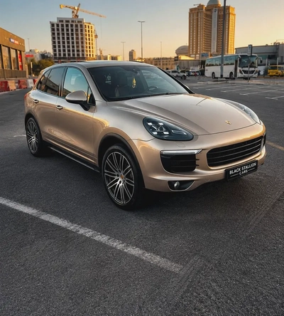 Porsche Cayenne S 2015 | GCC Specs | Well Maintained | Exceptional Condition-0