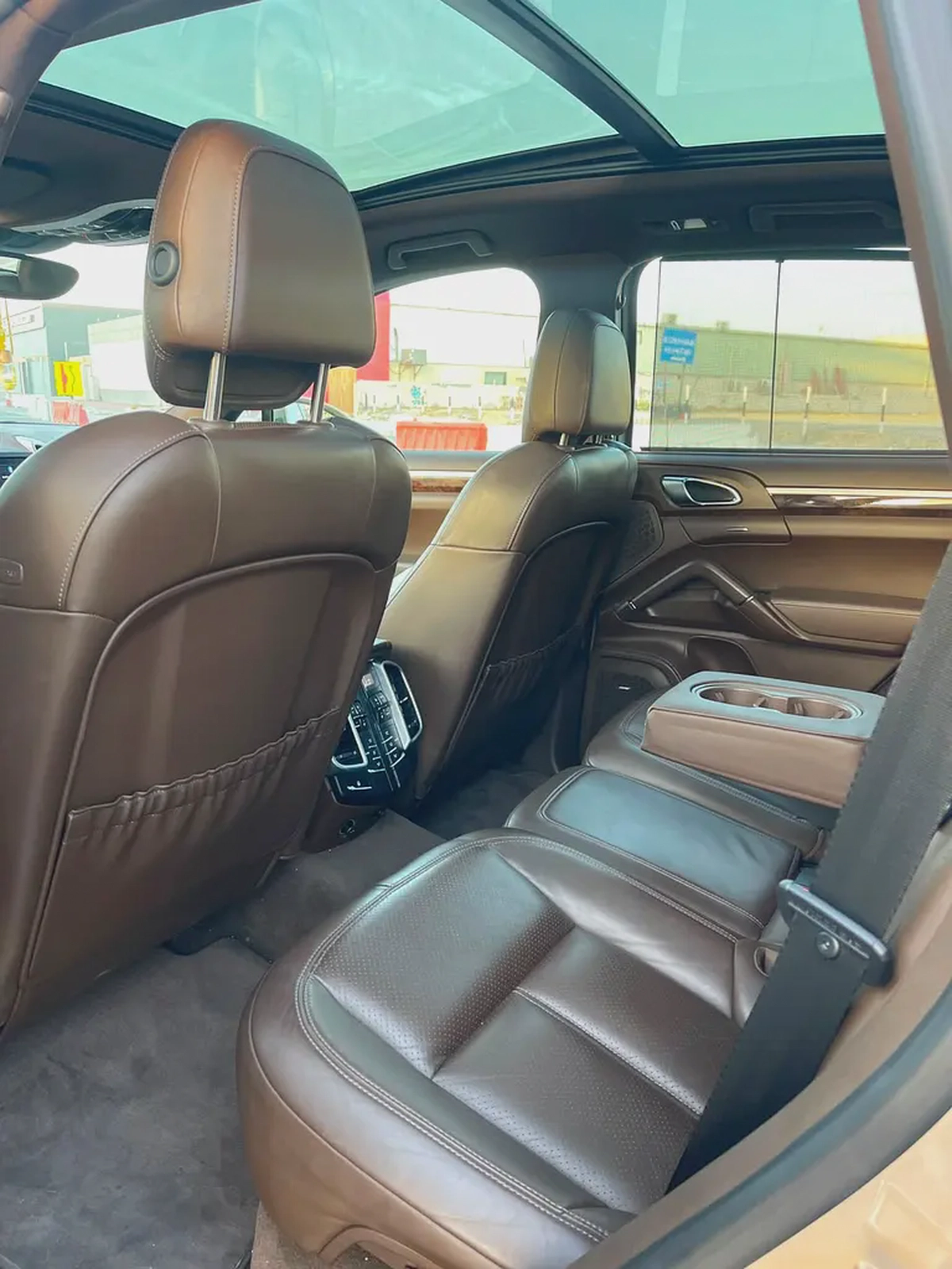 Porsche Cayenne S 2015 | GCC Specs | Well Maintained | Exceptional Condition-10-10