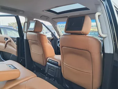 2016 Nissan Patrol SE Platinum V8 GCC Specs Single Owner Used 100% Original Paint Well Maintained-13