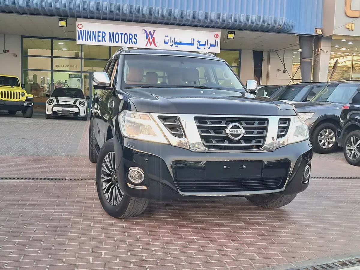 2016 Nissan Patrol SE Platinum V8 GCC Specs Single Owner Used 100% Original Paint Well Maintained