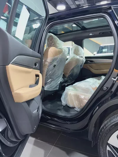 RENAULT KOLEOS 2.0L ICONICE FULL  NEW SHAPE  2026YM  رينو كوليوس  مكينه2.0 لتر الشكل الجديد فل-18