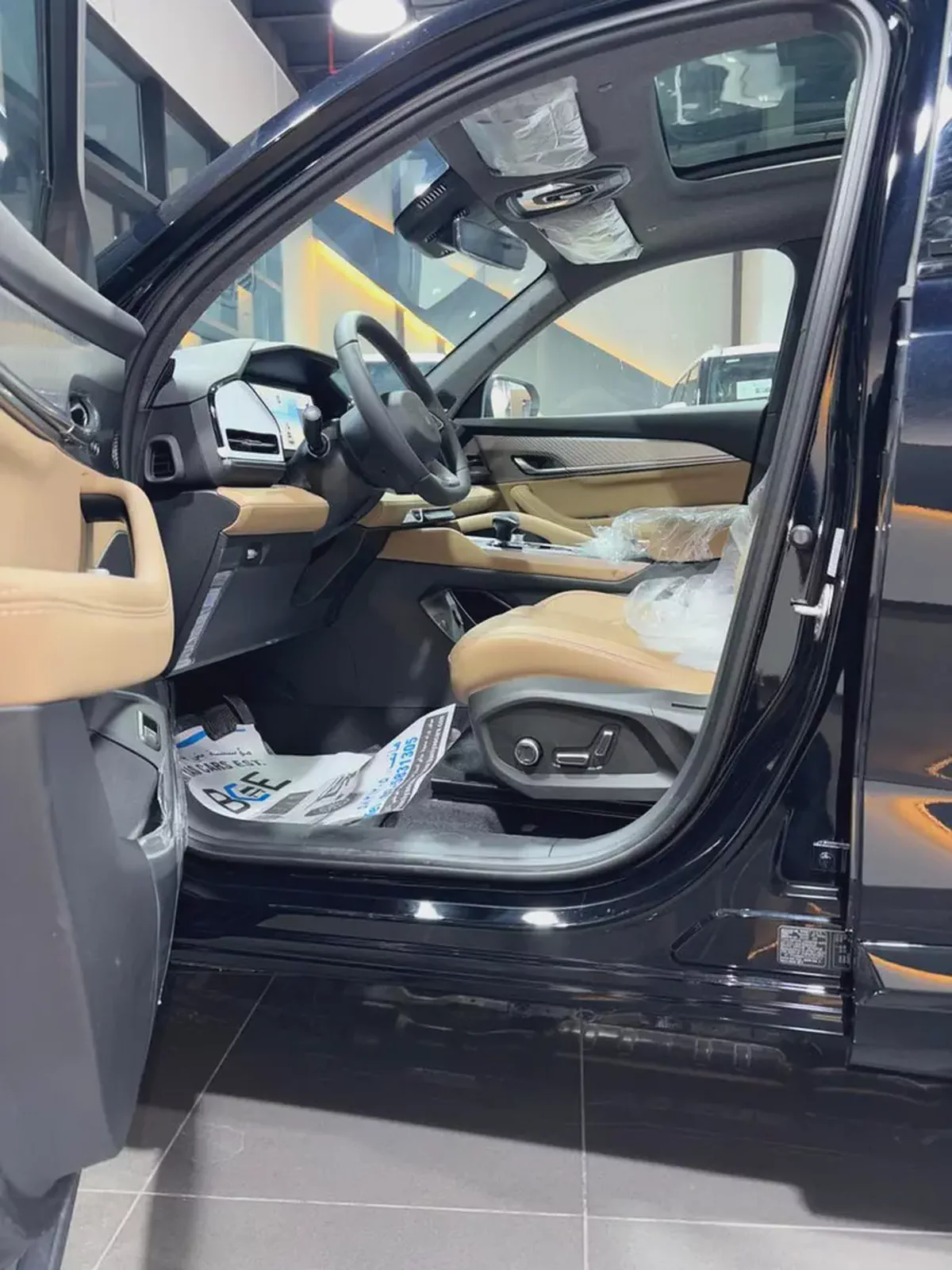 RENAULT KOLEOS 2.0L ICONICE FULL  NEW SHAPE  2026YM  رينو كوليوس  مكينه2.0 لتر الشكل الجديد فل-16-16