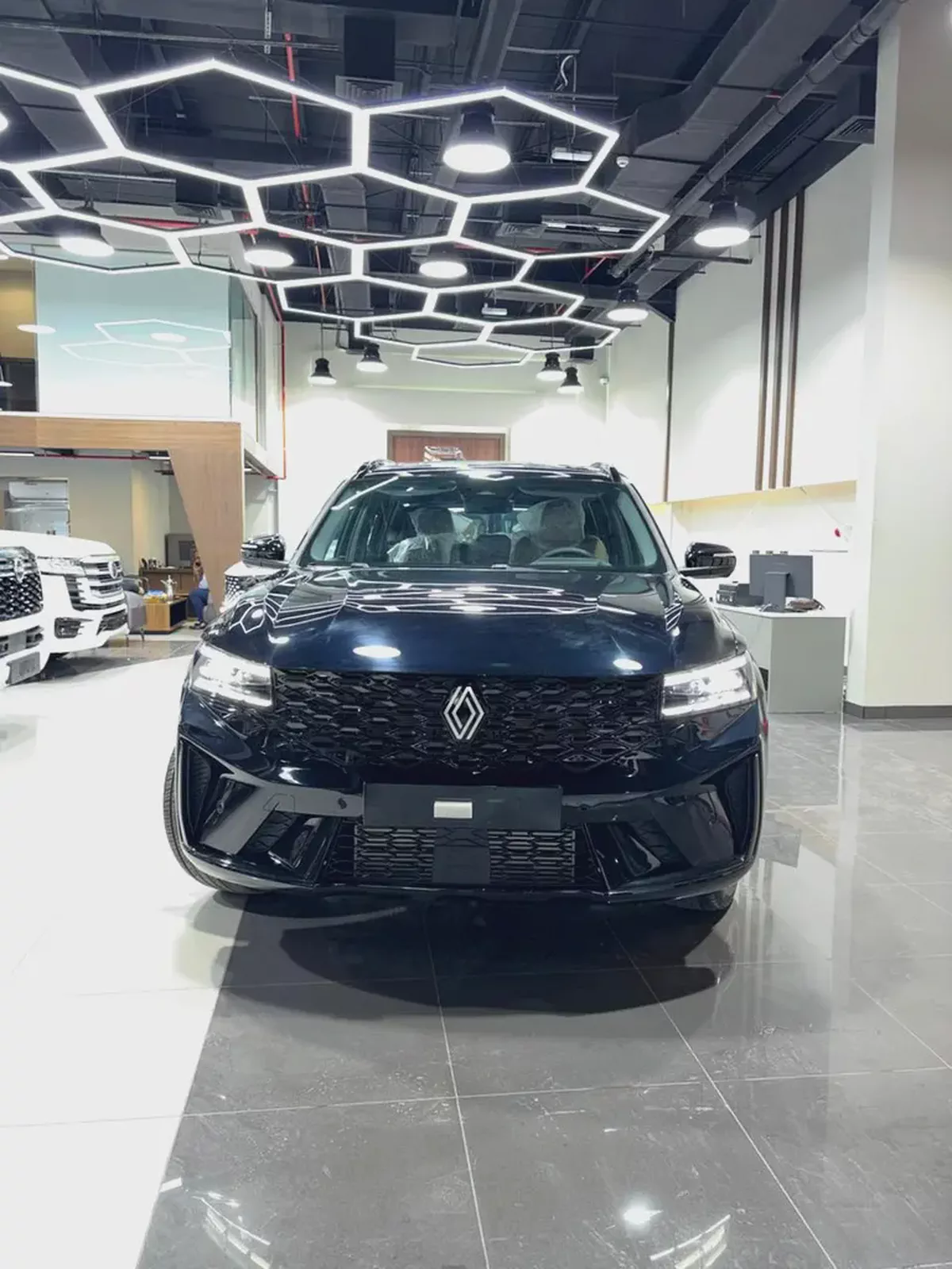 RENAULT KOLEOS 2.0L ICONICE FULL  NEW SHAPE  2026YM  رينو كوليوس  مكينه2.0 لتر الشكل الجديد فل-3-3
