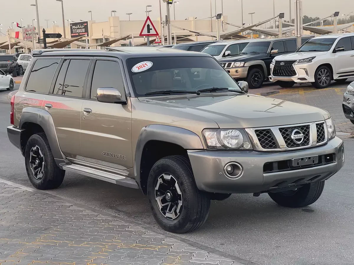 نيسان بترول سوبر سفاري Nissan Patrol Safari Super Safari 2021 - GCC Specs - Pristine Condition-7-7