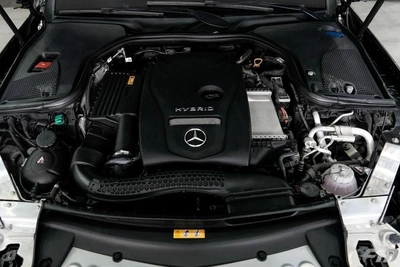 Used Mercedes Benz E300 2022-12