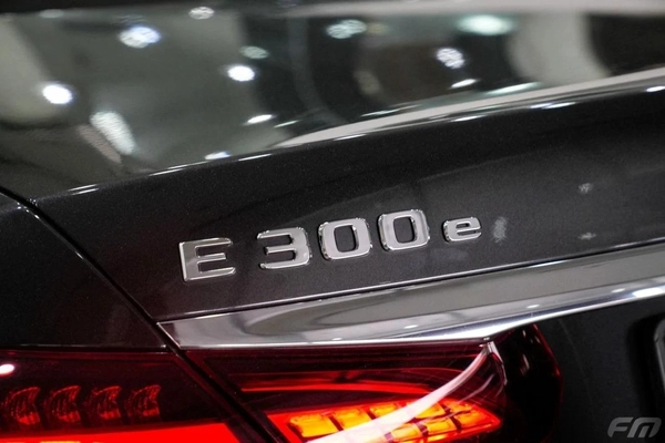 Used Mercedes Benz E300 2022