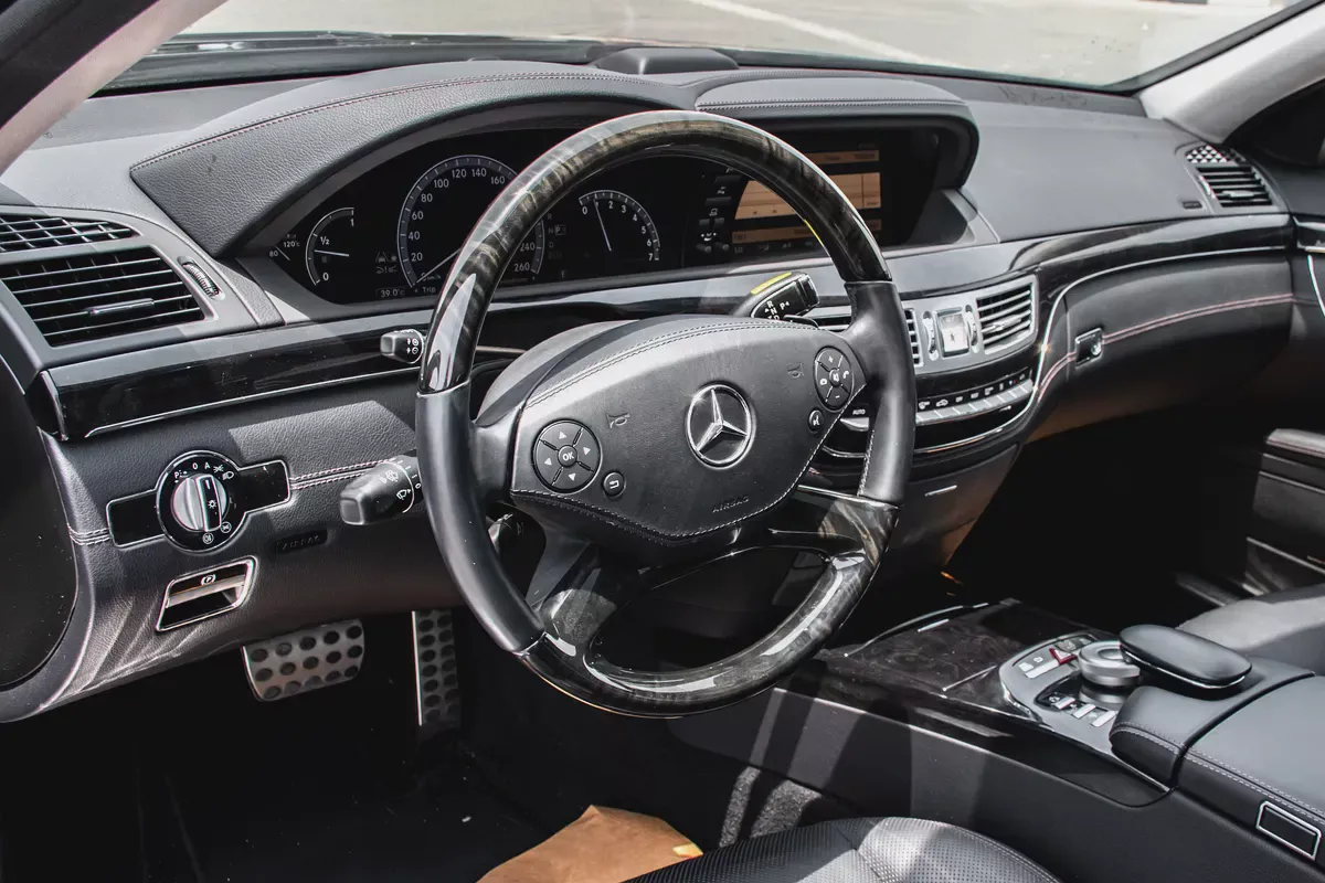 2012 - MERCEDES BENZ S550L / FRESH JAPAN IMPORTED / ONLY 48,000 KM DONE-10-10