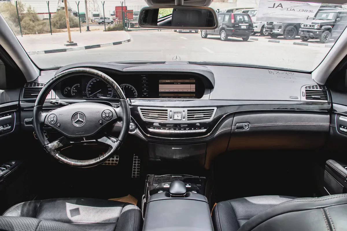 2012 - MERCEDES BENZ S550L / FRESH JAPAN IMPORTED / ONLY 48,000 KM DONE-11-11