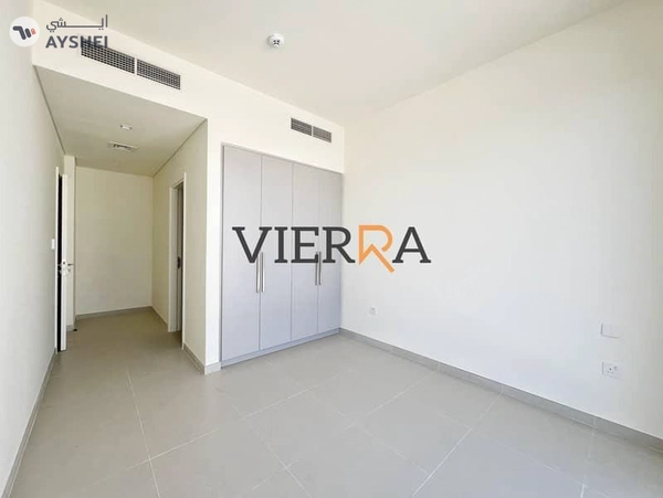 Prime Location l Ready To Move l Huge Plot
