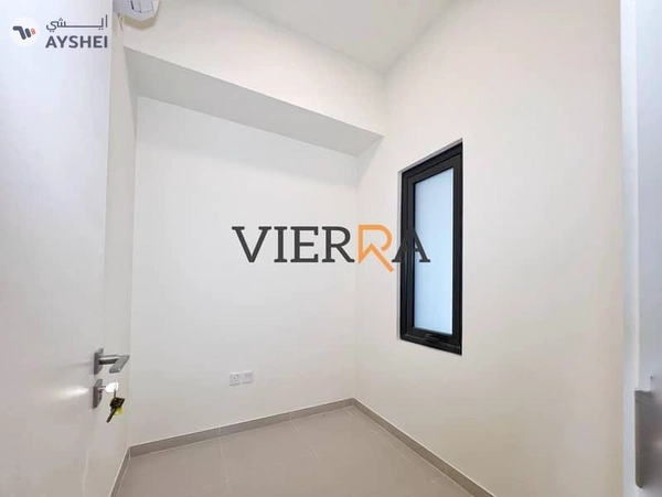 Prime Location l Ready To Move l Huge Plot