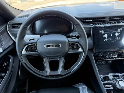 Jeep Grand Cherokee EXPORT PRICE - Grand Cherokee Overland 3.6L-3