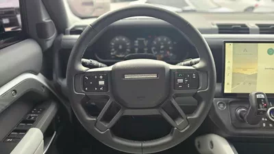Land Rover Defender 2026 Land Rover Defender P400 HSE – White | Like New | GCC Specs-14