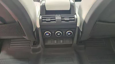 Land Rover Defender 2026 Land Rover Defender P400 HSE – White | Like New | GCC Specs-21