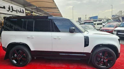 Land Rover Defender 2026 Land Rover Defender P400 HSE – White | Like New | GCC Specs-6