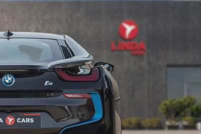 BMW i8 2016-18