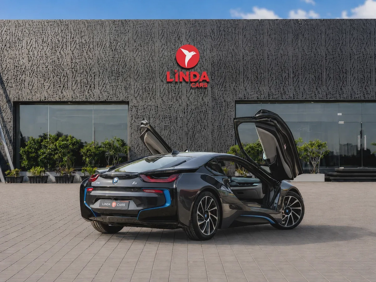 BMW i8 2016-20-20