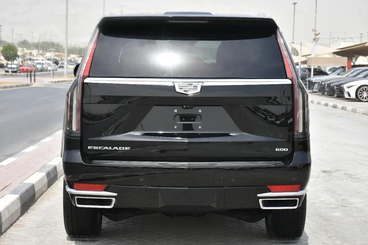 ESCALADE PREMIUM LUXURY 2021 | BLACK-4-4