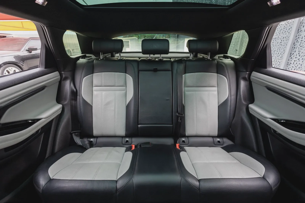 Land Rover Range Rover Evoque 2021-8-8