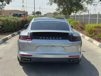 Porsche Panamera-3