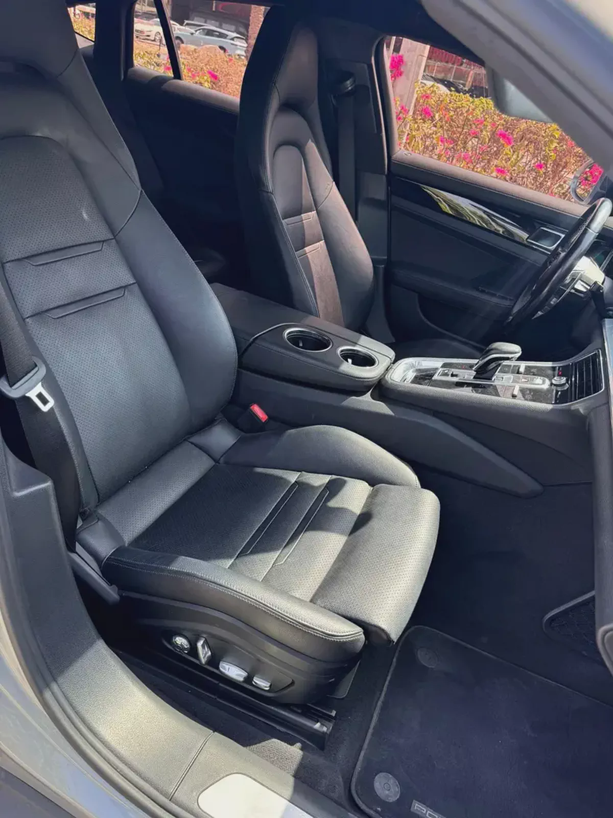 Porsche Panamera-9-9