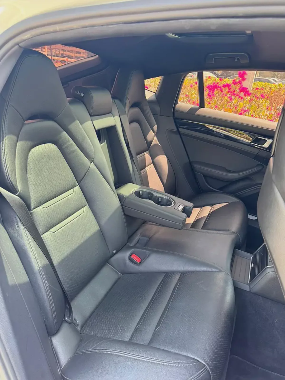 Porsche Panamera-10-10