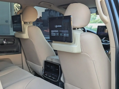 TOYOTA LAND CRUISER 2015 FACELIFTED 2025 WITH INTERIOR AND EXTERIOR GCC V6 4.0L-7