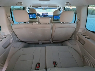 TOYOTA LAND CRUISER 2015 FACELIFTED 2025 WITH INTERIOR AND EXTERIOR GCC V6 4.0L-9