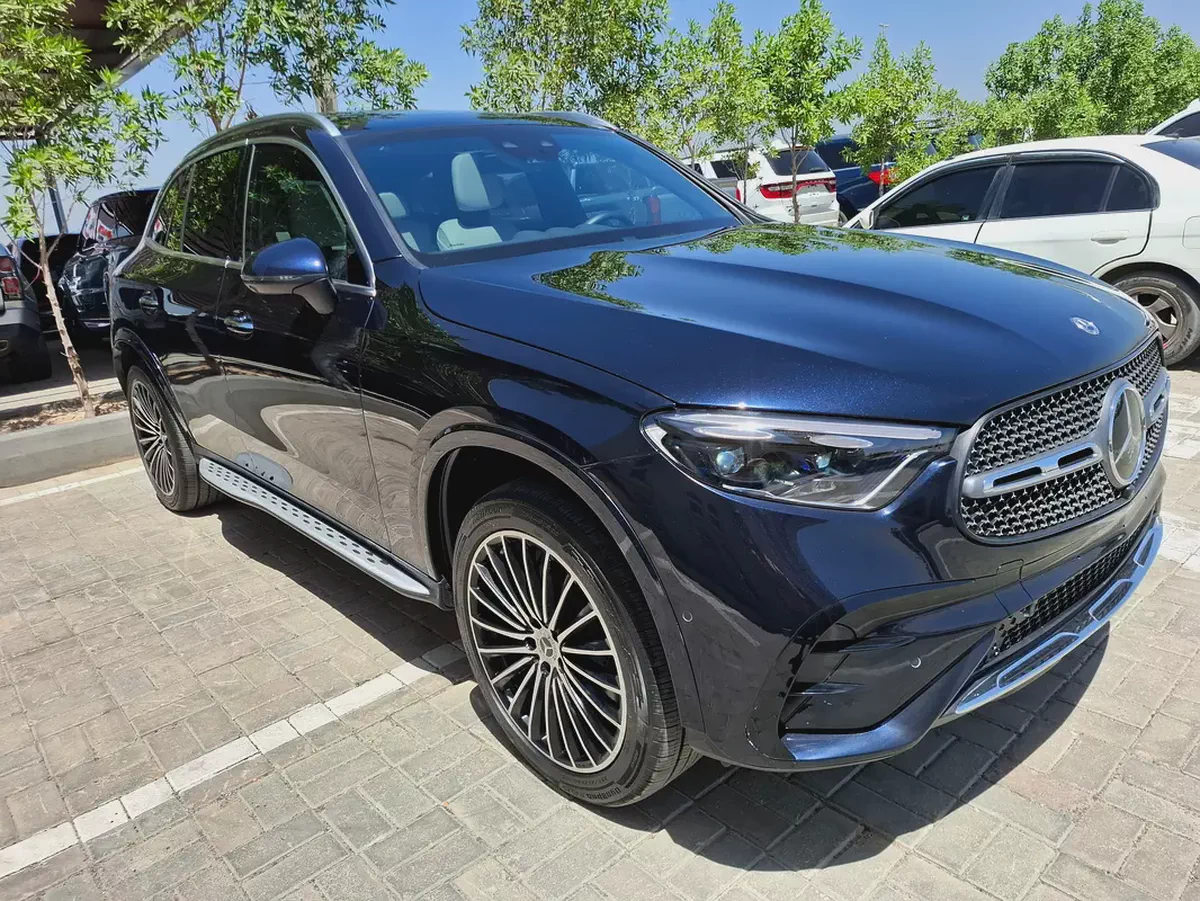 2023 Mercedes-Benz GLC 300 AMG 4MATIC - American Specs-3-3