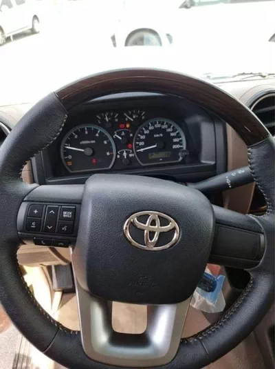 Toyota Land Cruiser Pick Up VDJ79 2.8L DIESEL A/T FULL OPTION DOUBLE CABIN PICKUP-6