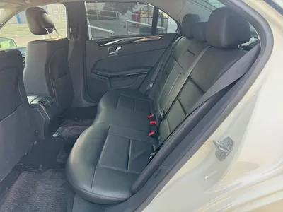 Pristine Mercedes-Benz E 350 - 2010 - Japanese Specs-9