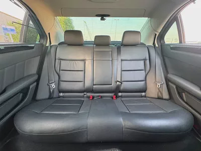 Pristine Mercedes-Benz E 350 - 2010 - Japanese Specs-13