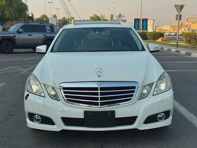 Pristine Mercedes-Benz E 350 - 2010 - Japanese Specs-2