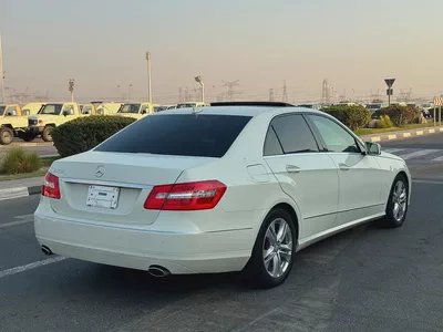Pristine Mercedes-Benz E 350 - 2010 - Japanese Specs-5