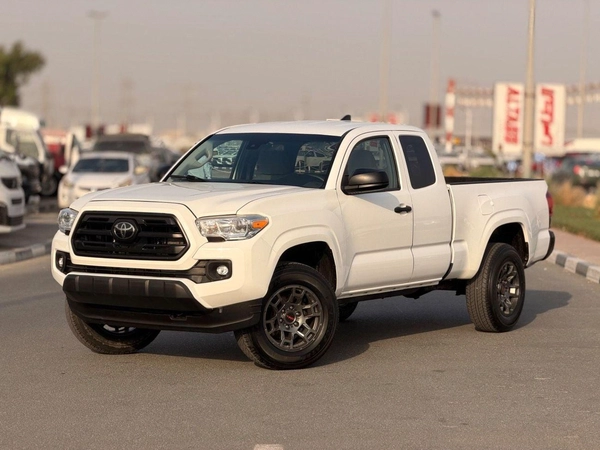 Toyota Tacoma SR5 (NON GCC) Tacoma SR