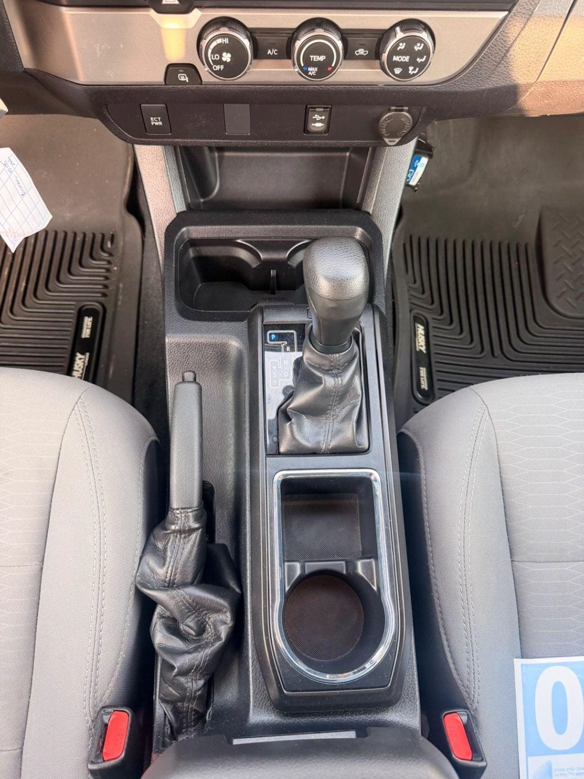 Toyota Tacoma SR5 (NON GCC) Tacoma SR-16-16