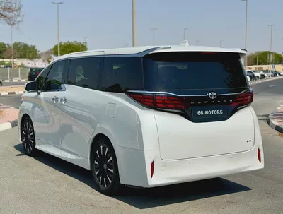 Toyota Alphard 2023 Executive Lounge Luxury MPV-4