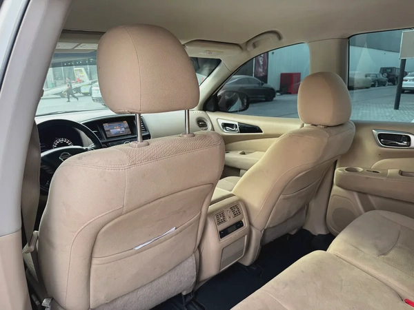 Nissan Pathfinder Platinum 2016 GCC Specs