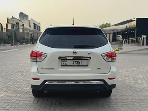 Nissan Pathfinder Platinum 2016 GCC Specs