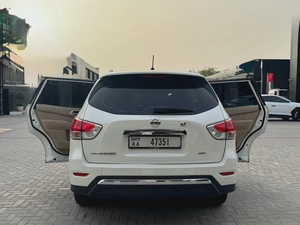 Nissan Pathfinder Platinum 2016 GCC Specs