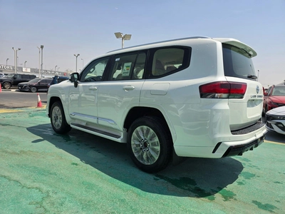 2026 Toyota Land Cruiser LC300 GXR 4.0L White-6