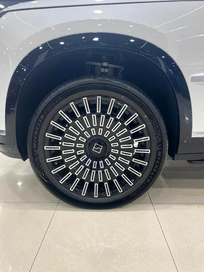 Zeekr 9 Luxury-1