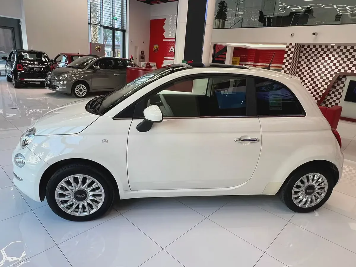 Fiat 500 Dolce Vita Hatchback 1.4L																				2024 Gelato White Fiat 500-1-1