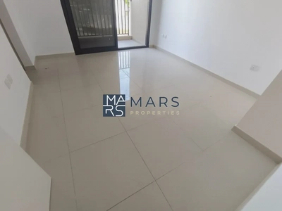 Luxurious 3 bedroom villa available for rent in nasma residence-8