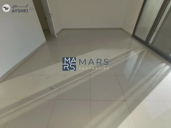 Luxurious 3 bedroom villa available for rent in nasma residence
